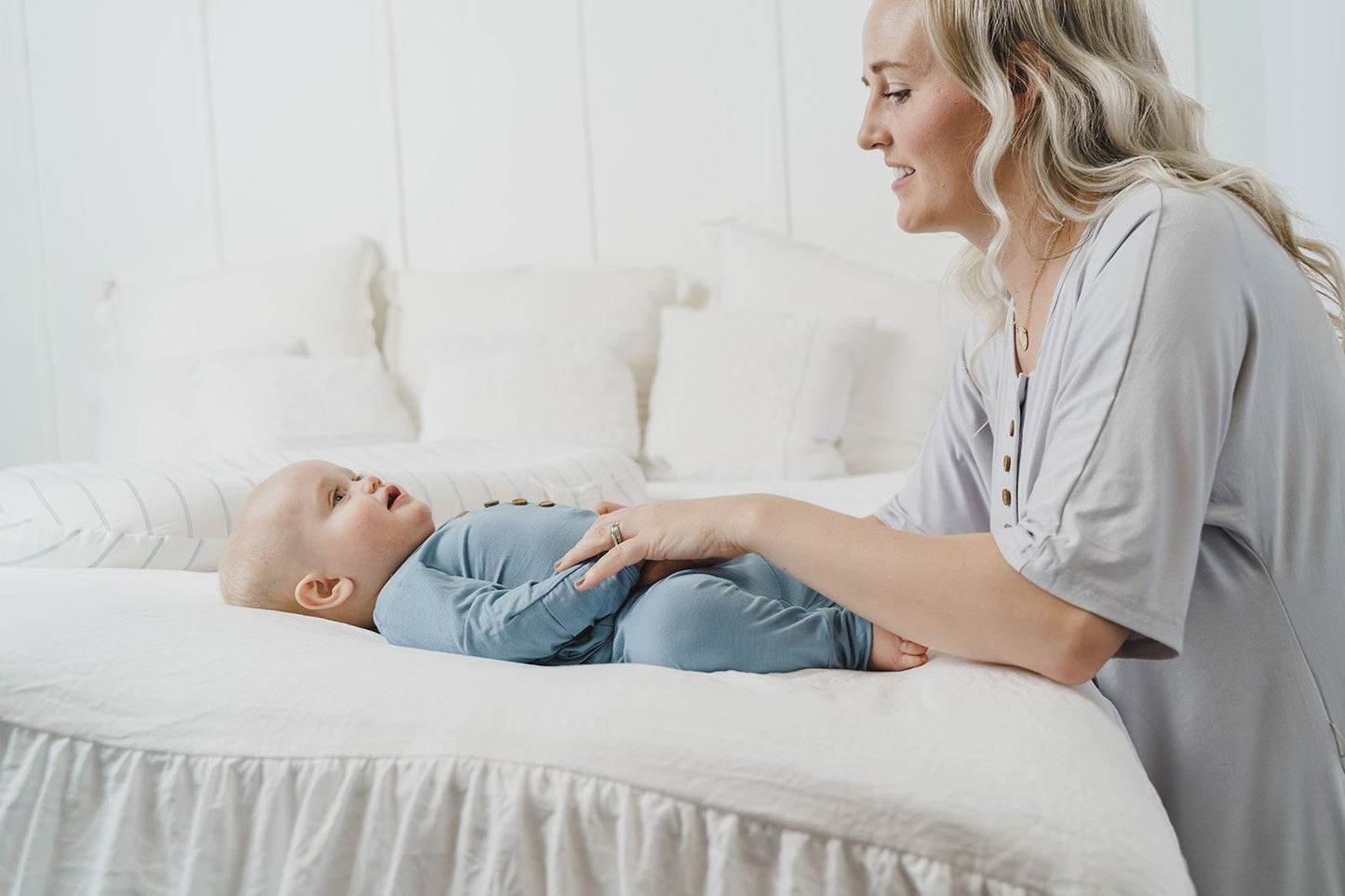 Women’s Breastfeeding Gown