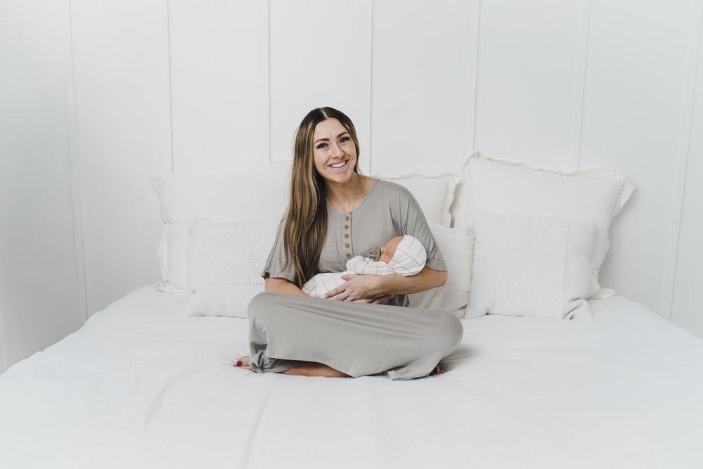 Women’s Breastfeeding Gown